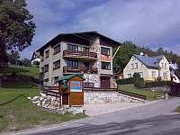 Silvestr na chatě Krkonoše