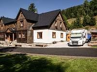 Silvestr na chatě Krkonoše