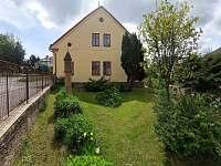 Silvestr na chatě Krkonoše