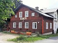 Silvestr na chatě Krkonoše