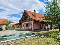 Silvestr na chatě Beskydy
