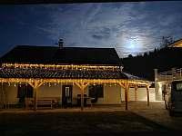 Silvestr na chatě Beskydy