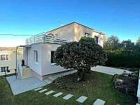 Silvestr na chatě Jižní Morava