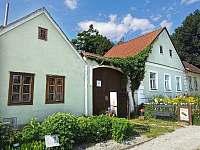 Silvestr 2026 Slavonice - Mutišov Silvestr na chatě Jižní Čechy
