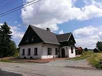 Silvestr na chatě Východní Čechy