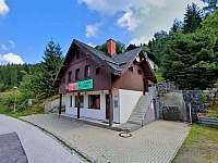 Silvestr na chatě Krkonoše